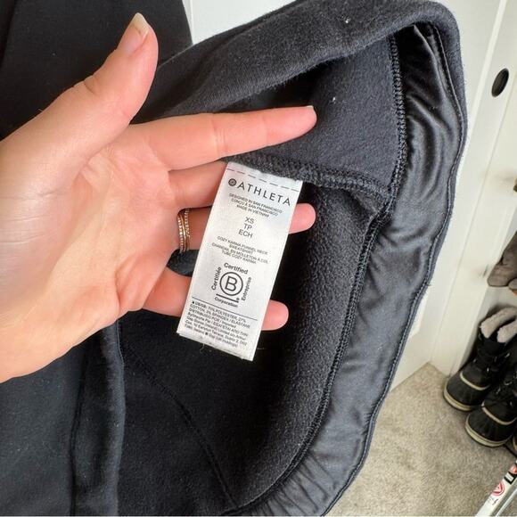 Athleta Cozy Karma Funnel Neck Sweatshirt Black Oversized Size XS - Picture 6 of 7